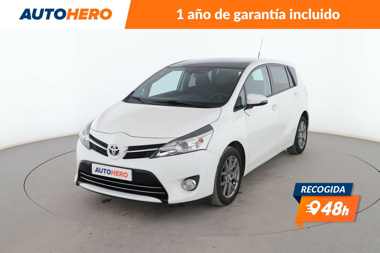 Foto toyota verso 2014 /