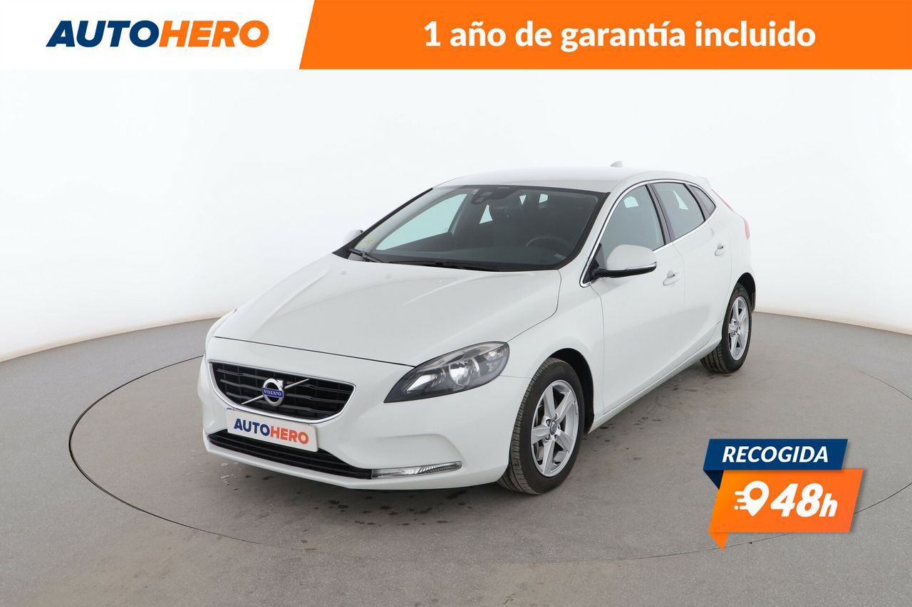 volvo v40 2013 /