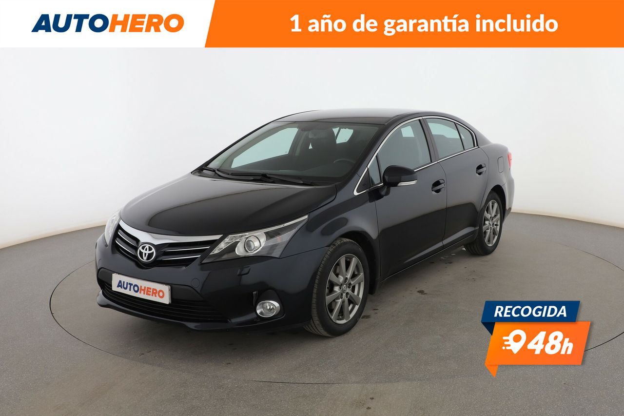 Foto toyota avensis 2013 /