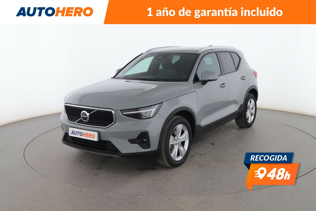 volvo xc40 2023 /
