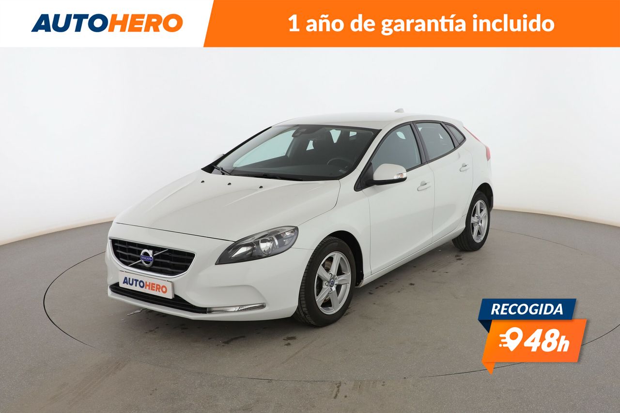 volvo v40 2016 /