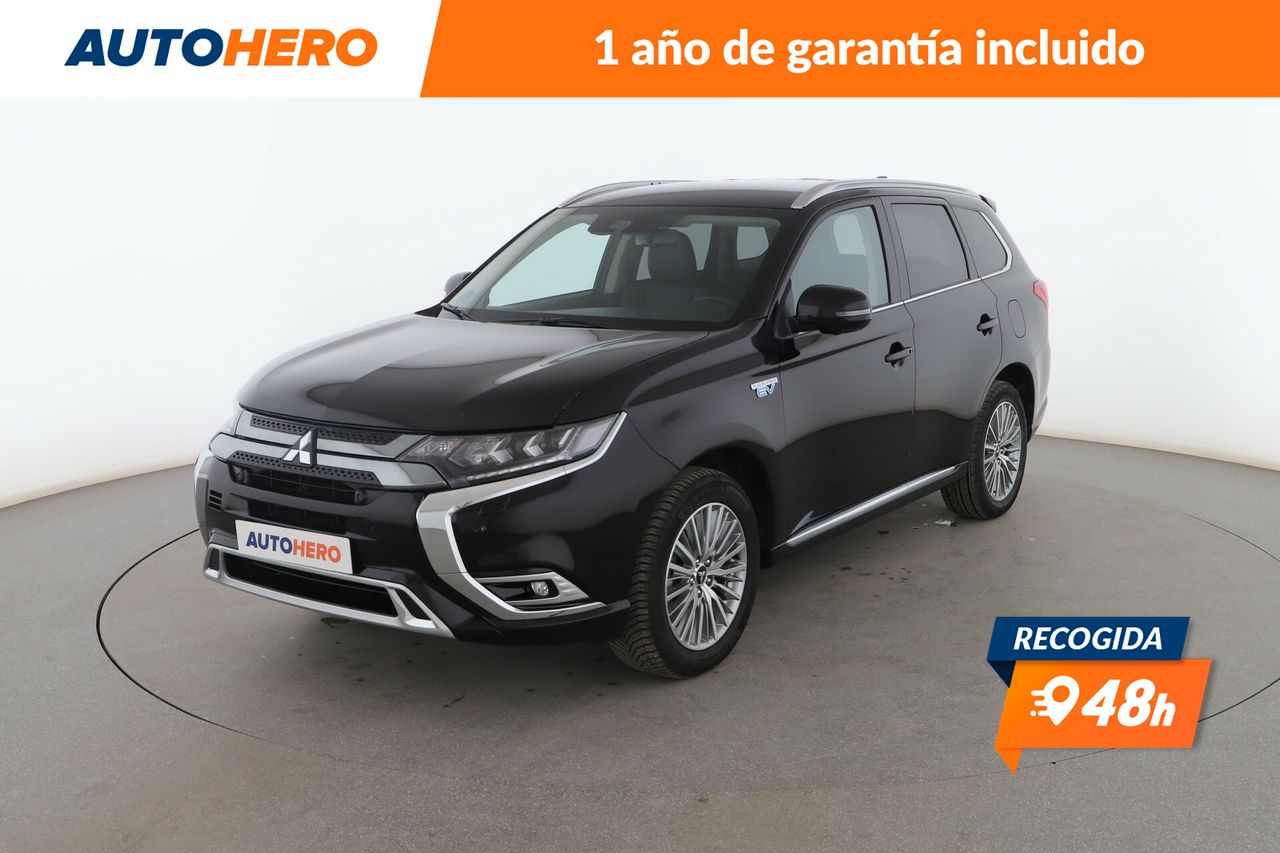 mitsubishi outlander 2020 /