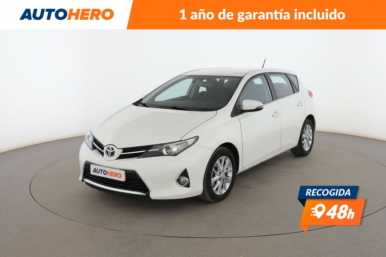 toyota auris 2013 /
