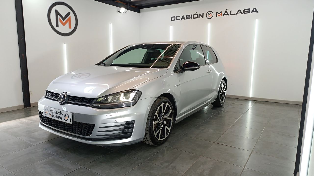 Volkswagen Golf 2.0 TDI 184cv GTD BMT Libro de mantenimiento - 169.000Km - Foto 2 