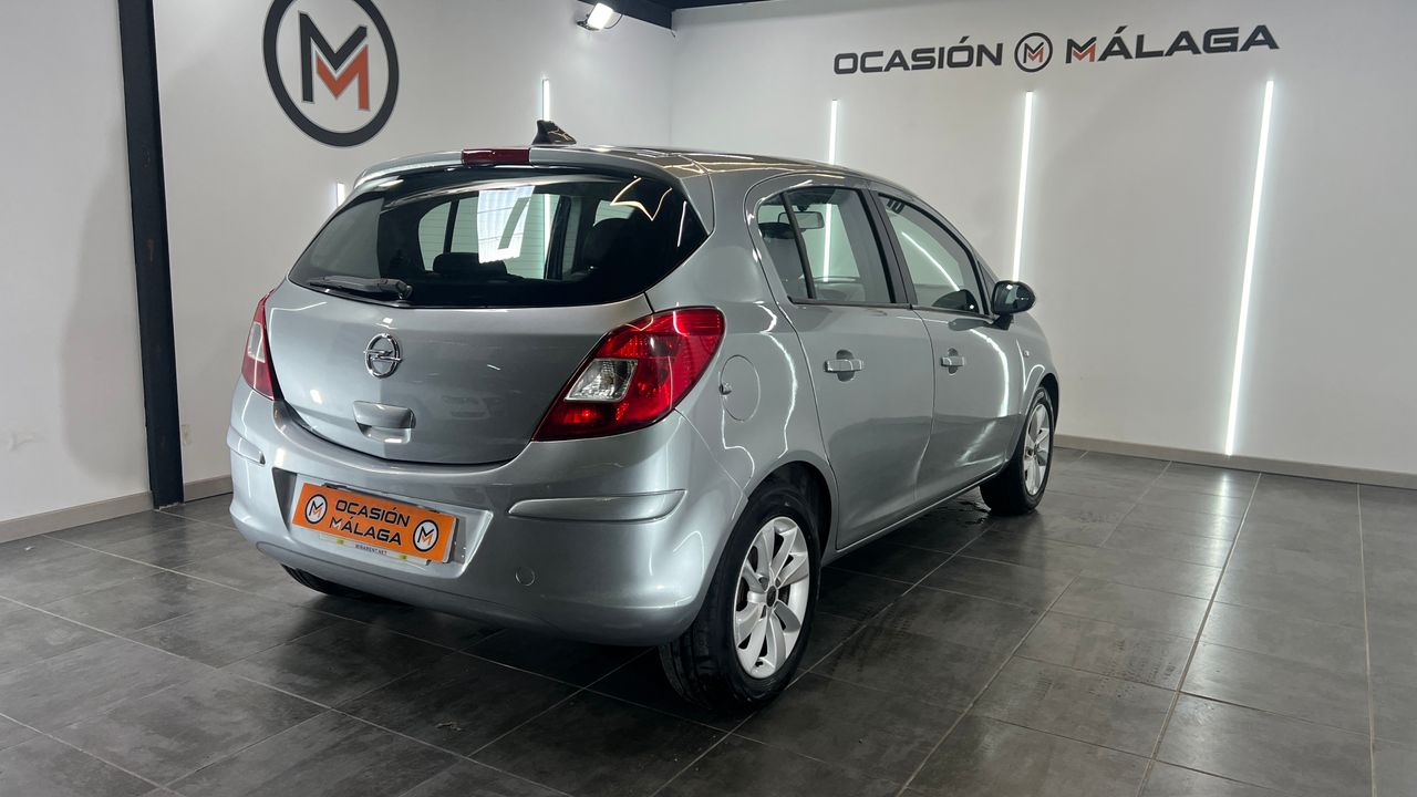 Opel Corsa 1.2 Expression Start & Stop Nacional 136000Km - Foto 2