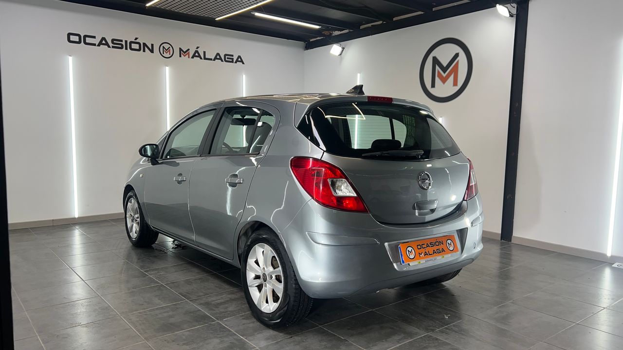 Opel Corsa 1.2 Expression Start & Stop Nacional 136000Km - Foto 2