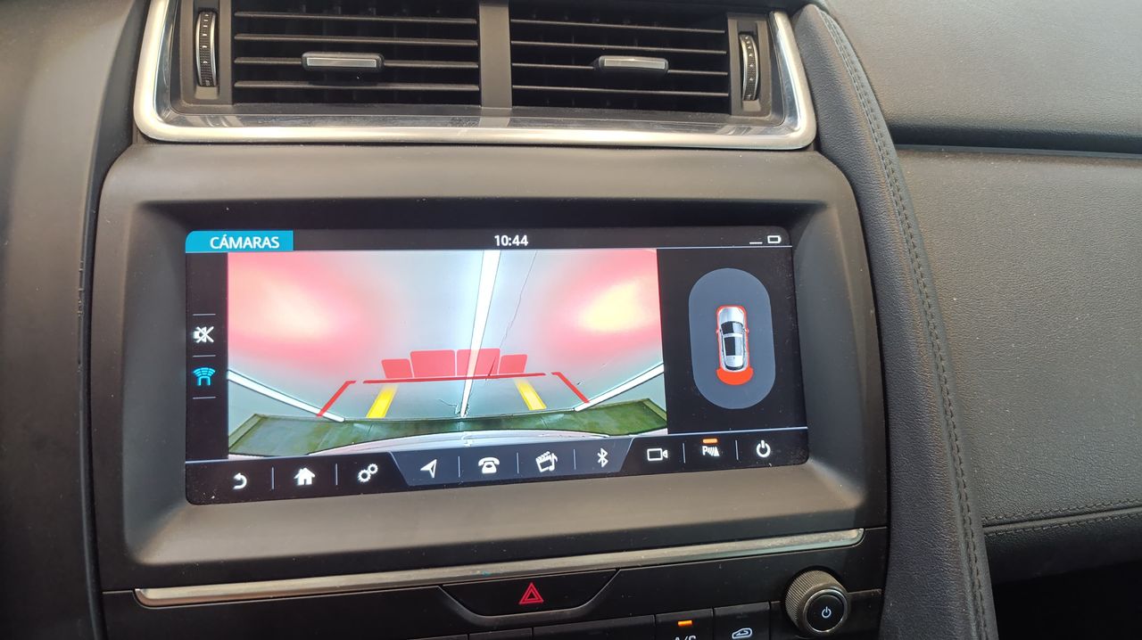 Jaguar E-Pace 2.0D 110kW R-Dynamic Nacional 77.000Km - Foto 2 