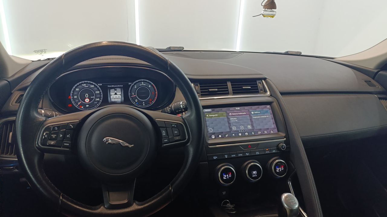 Jaguar E-Pace 2.0D 110kW R-Dynamic Nacional 77.000Km - Foto 2 