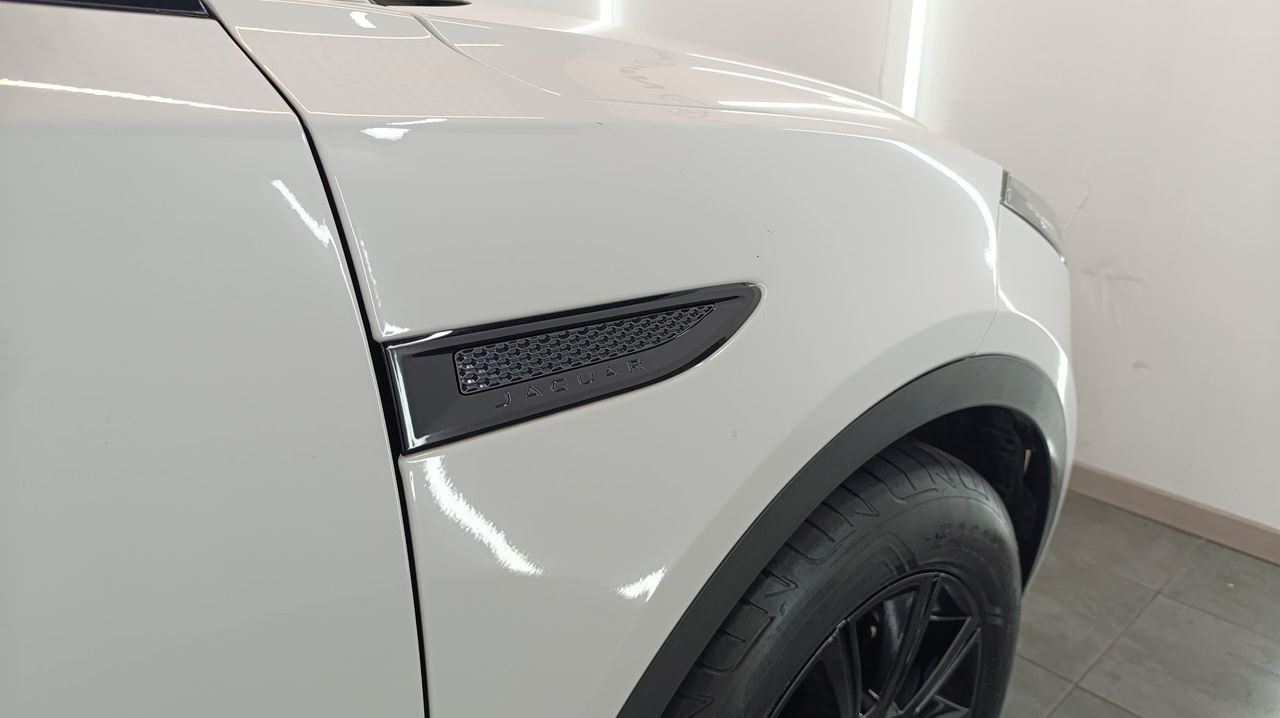 Jaguar E-Pace 2.0D 110kW R-Dynamic Nacional 77.000Km - Foto 2 