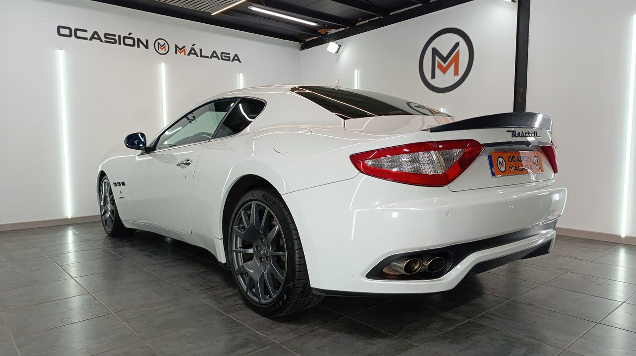 Maserati GranTurismo GranTurismo - Foto 2