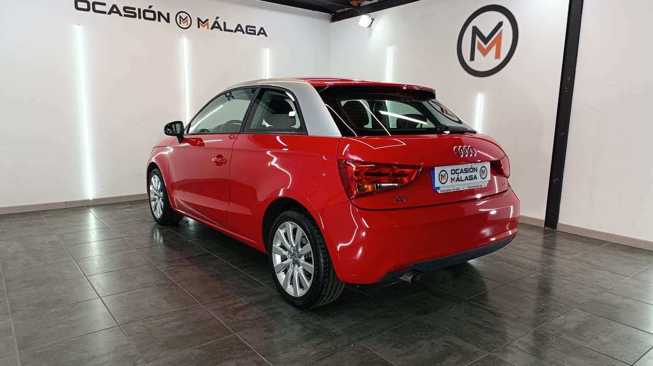 Audi A1 1.6 TDI 90cv Attraction - Foto 2