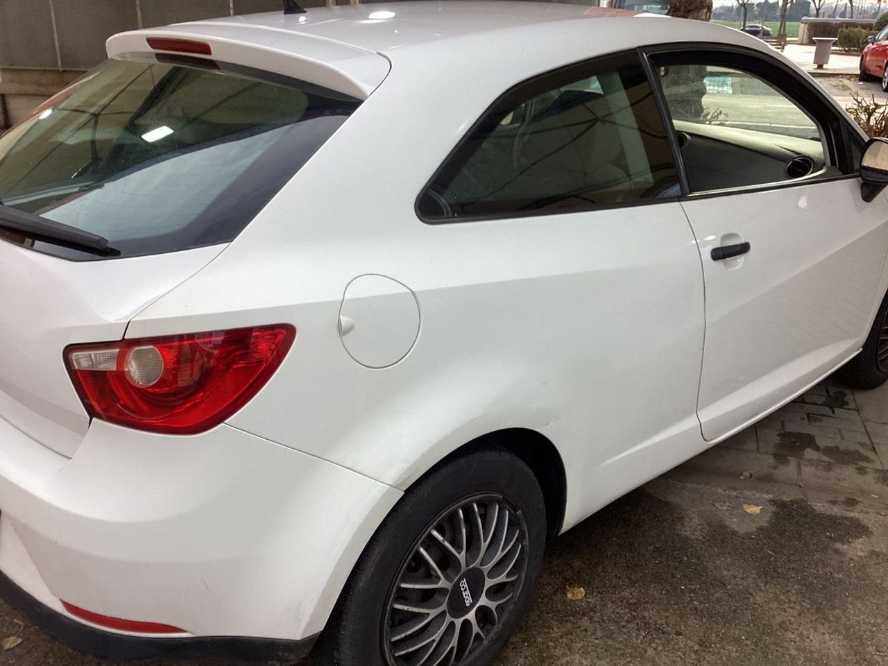 Seat Ibiza 1.2 12v 70cv Reference Nacional ÚNICO PROPIETARIO - 168.000Km - Foto 2 