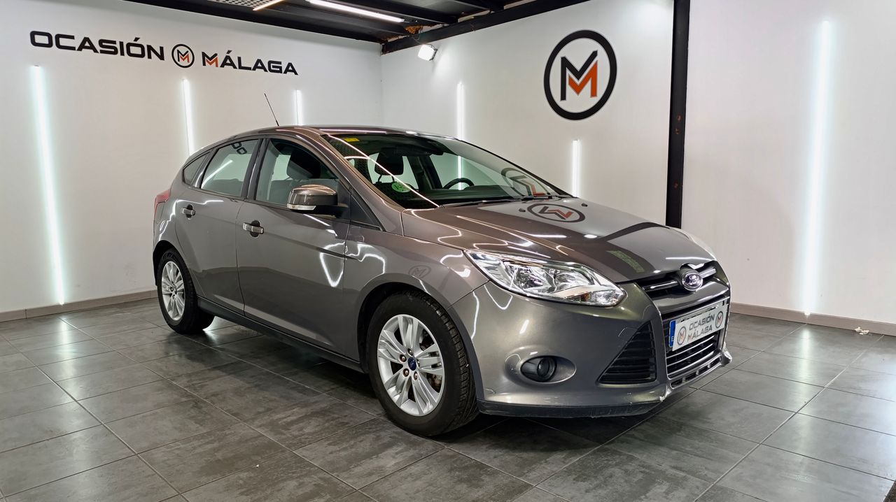 Foto ford focus 2013 /