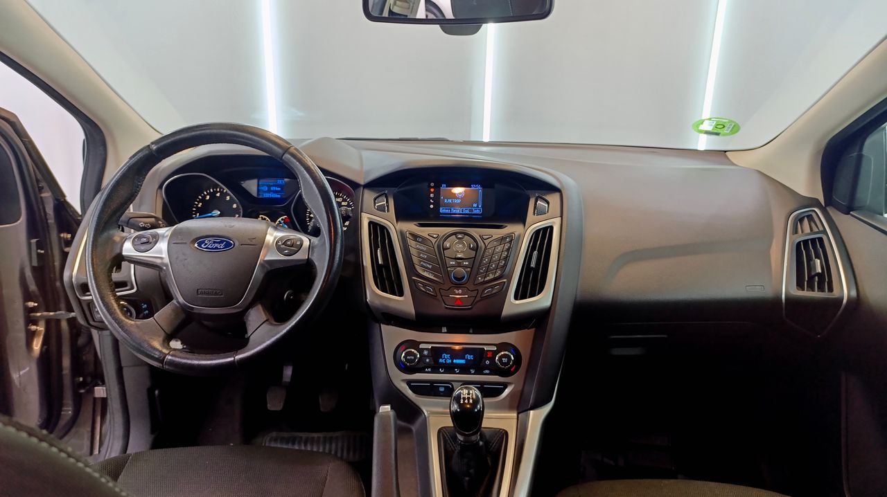 Ford Focus 1.0 Ecoboost Auto-Start-Stop 125cv Sport 132.000KM - Foto 2 