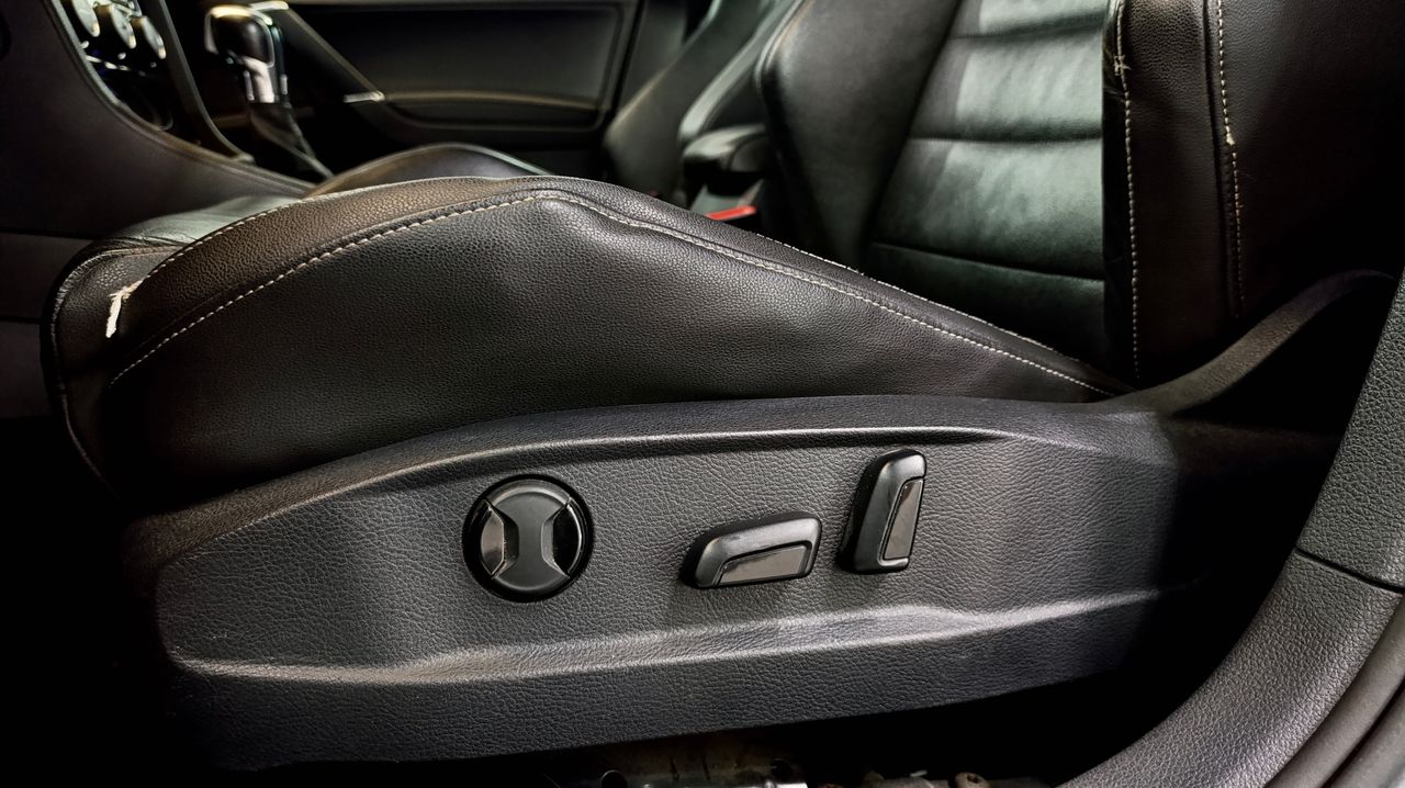 Volkswagen Golf R 2.0 TSI 300cv BMT 4Motion DSG  - 190.000Km  - Foto 2 