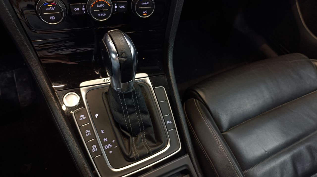 Volkswagen Golf R 2.0 TSI 300cv BMT 4Motion DSG  - 190.000Km  - Foto 2 