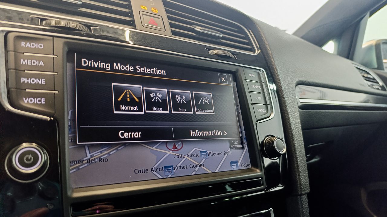 Volkswagen Golf R 2.0 TSI 300cv BMT 4Motion DSG  - 190.000Km  - Foto 2 