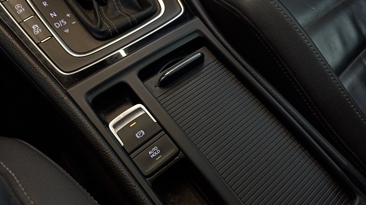 Volkswagen Golf R 2.0 TSI 300cv BMT 4Motion DSG  - 190.000Km  - Foto 2 