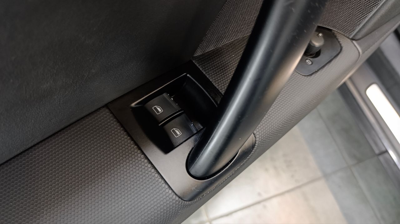 Audi TT Coupé 2.0 TFSI 200Cv - 179.000Km - Foto 2 