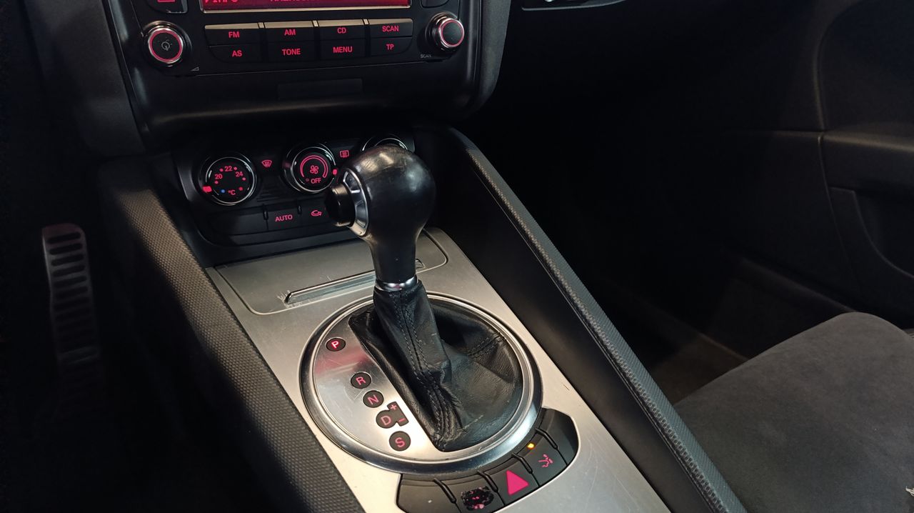 Audi TT Coupé 2.0 T FSI S tronic 200Cv -230.000Km - Foto 2 