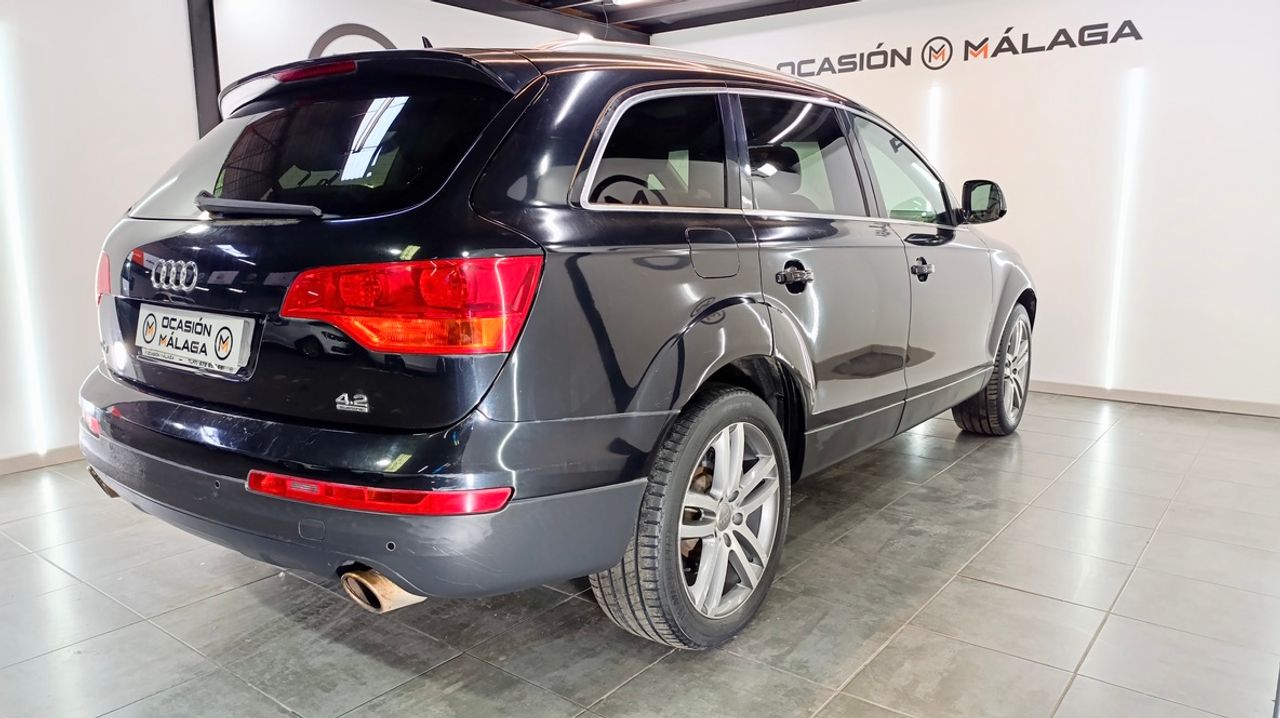 Audi Q7 4.2 FSI quattro tiptronic 7 Plazas Nacional Único Propietario - 234.000Km - Foto 2 