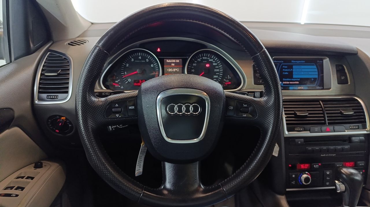 Audi Q7 4.2 FSI quattro tiptronic 7 Plazas Nacional Único Propietario - 234.000Km - Foto 2 