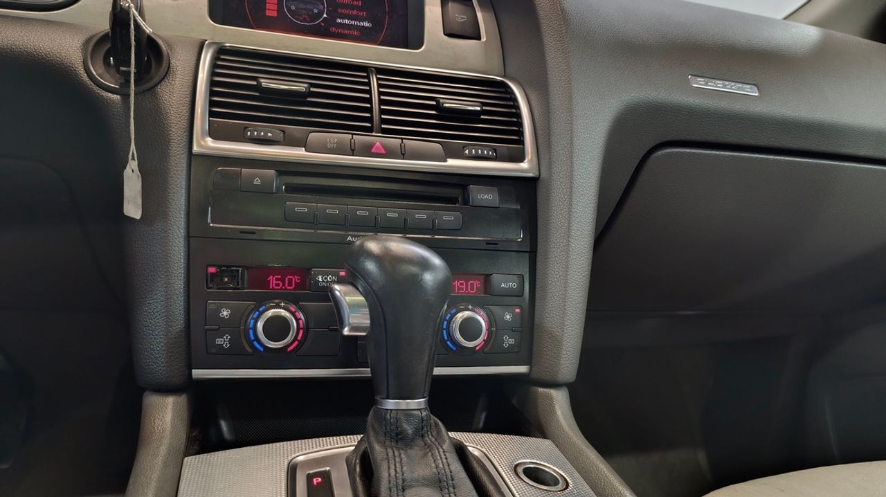 Audi Q7 4.2 FSI quattro tiptronic 7 Plazas Nacional Único Propietario - 234.000Km - Foto 2 