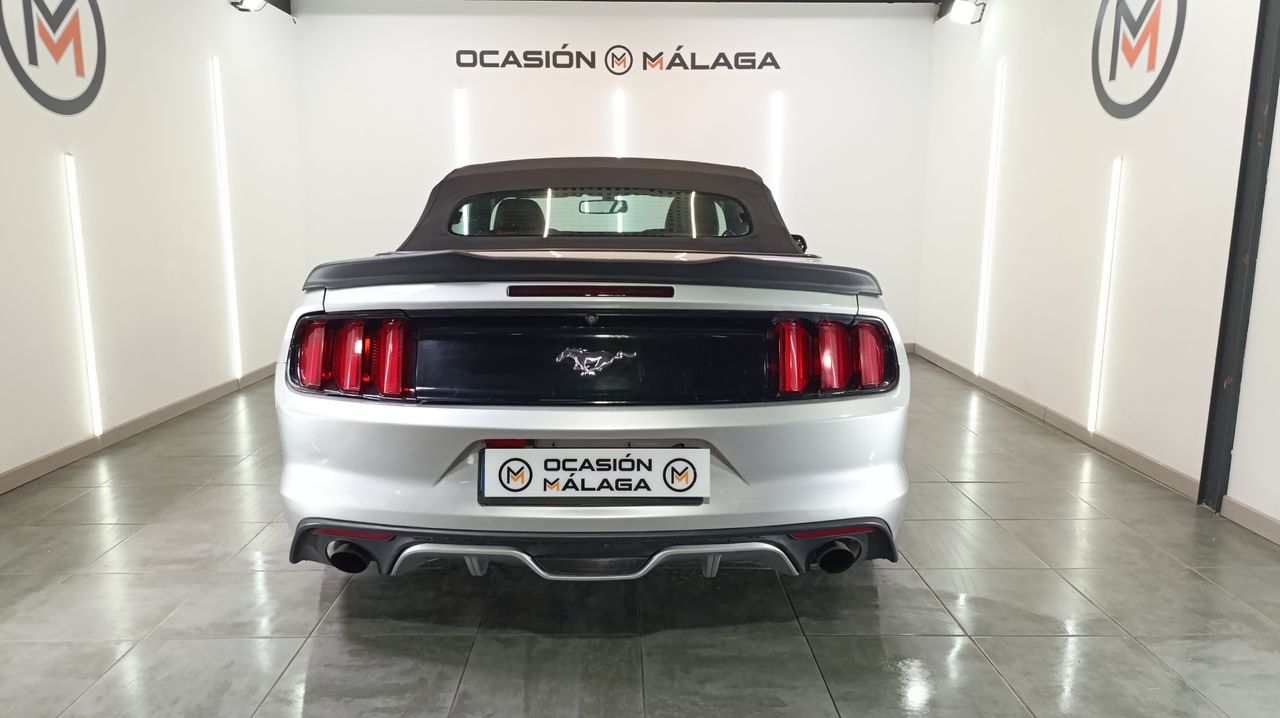 Ford Mustang 2.3 EcoBoost 231kW Mustang Aut. (Conv.) 120.000Km - Foto 2 