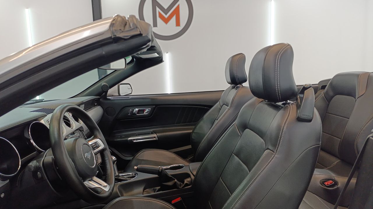 Ford Mustang 2.3 EcoBoost 231kW Mustang Aut. (Conv.) 120.000Km - Foto 2 