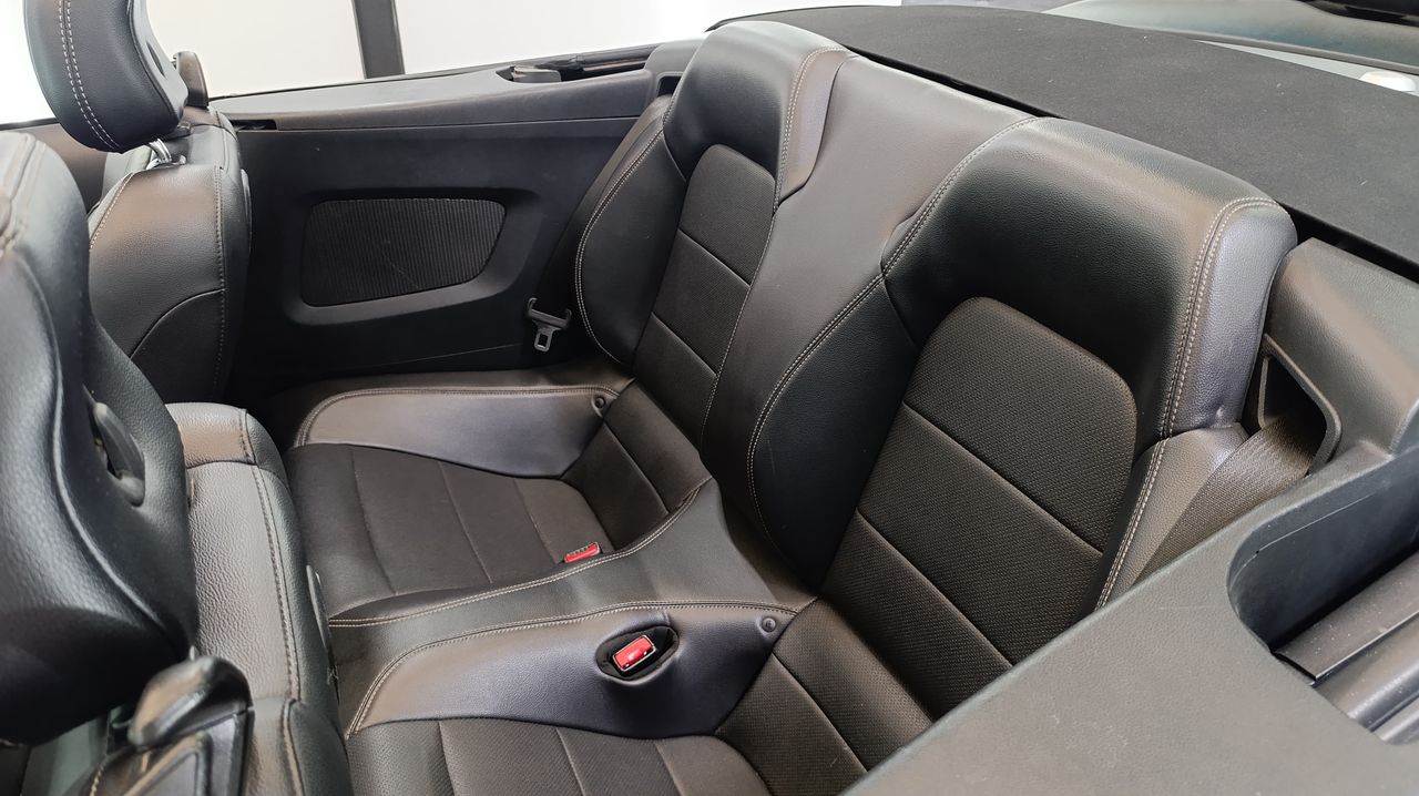 Ford Mustang 2.3 EcoBoost 231kW Mustang Aut. (Conv.) 120.000Km - Foto 2 