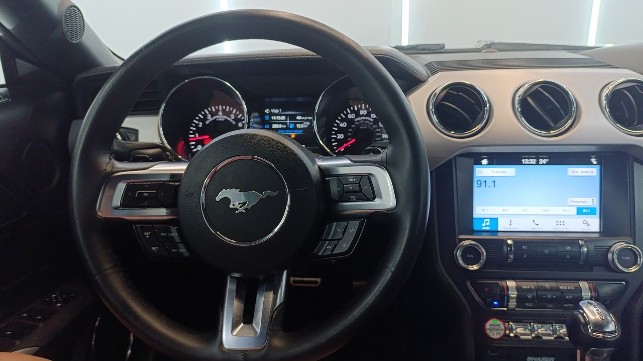 Ford Mustang 2.3 EcoBoost 231kW Mustang Aut. (Conv.) 120.000Km - Foto 2 