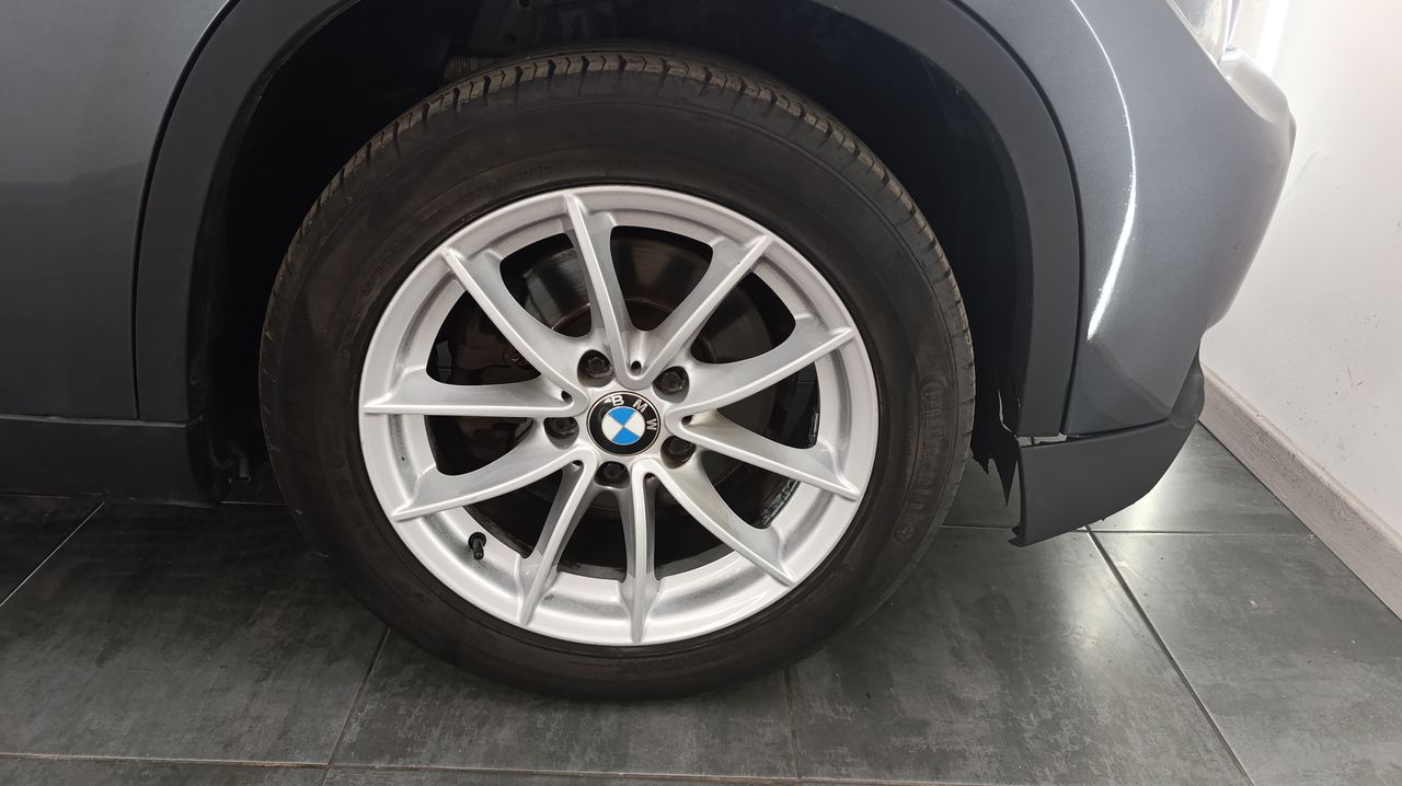 BMW X1 sDrive16d Essential Edition Car play - 242.000Km - Foto 2 