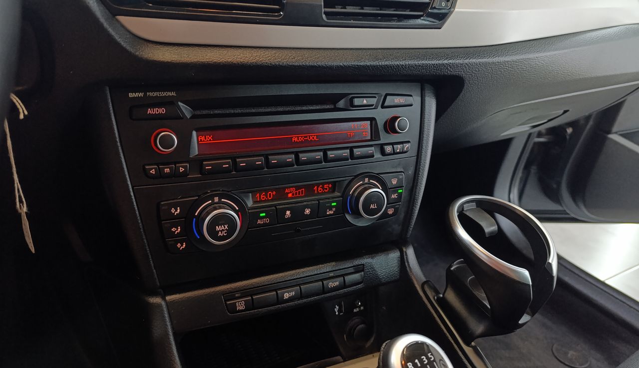 BMW X1 sDrive16d Essential Edition Car play - 242.000Km - Foto 2 