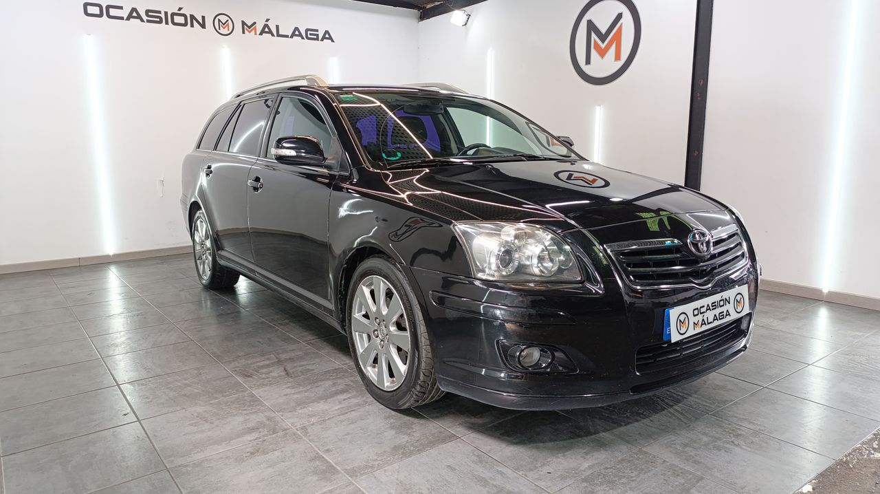 Toyota Avensis 2.0 D4D Sol Wagon 307.000Km - Foto 2 