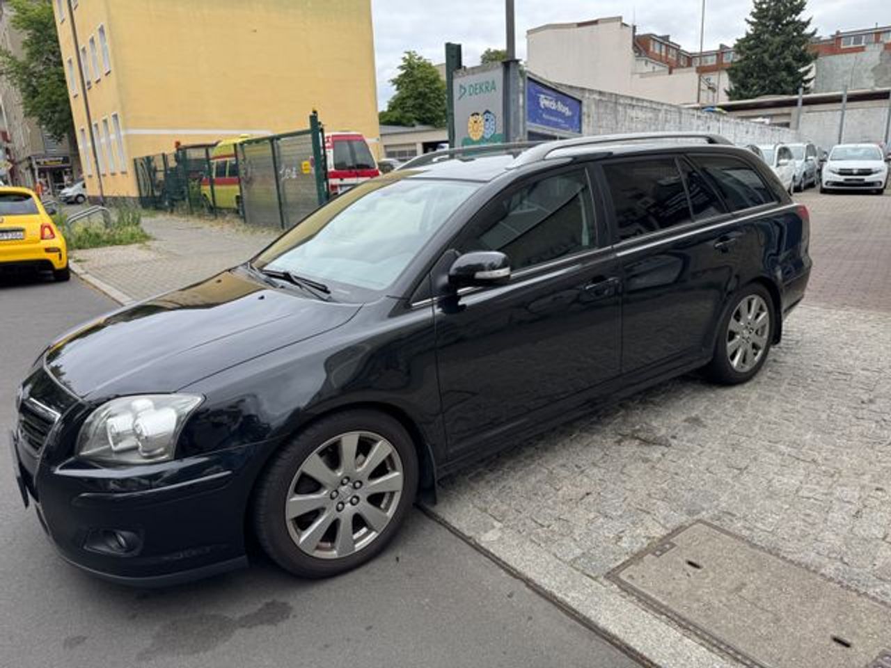 Toyota Avensis 2.0 D4D Sol Wagon 307.000Km - Foto 2 