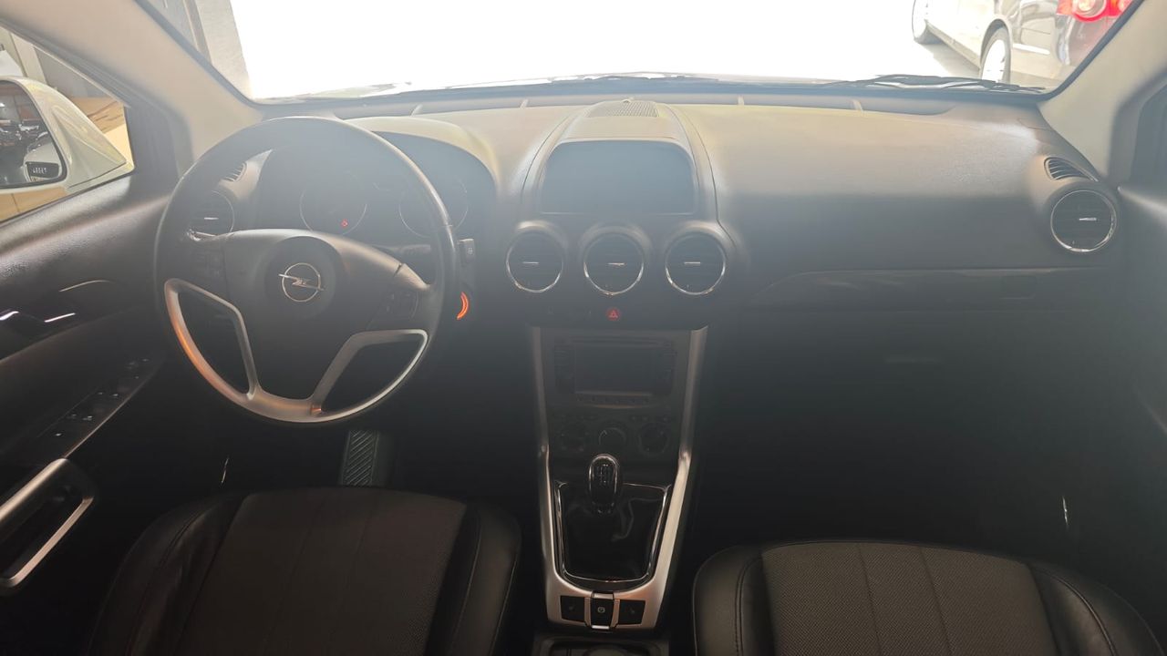 Opel Antara 2.2 CDTI 163 CV Start&Stop Selective 4X2 84.000 - Foto 2 