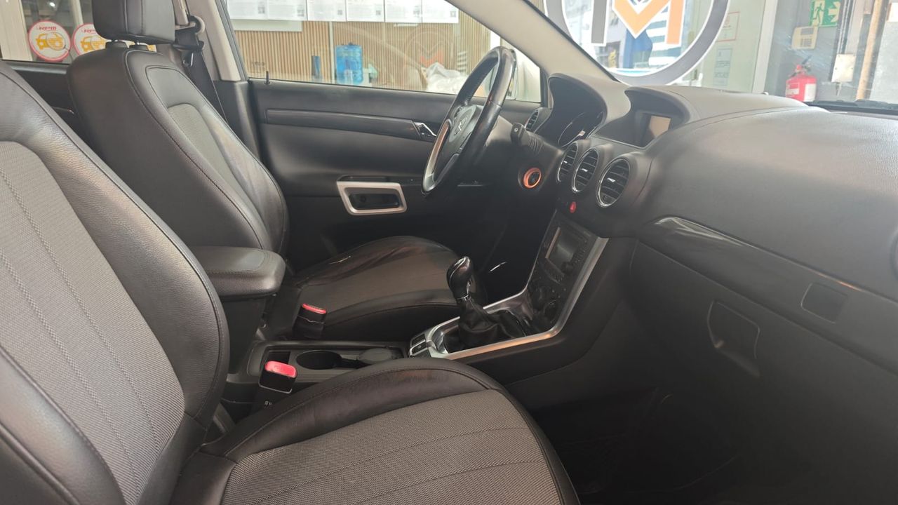 Opel Antara 2.2 CDTI 163 CV Start&Stop Selective 4X2 84.000 - Foto 2 