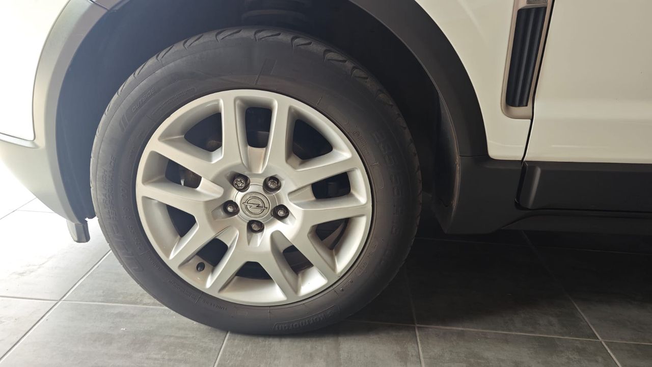 Opel Antara 2.2 CDTI 163 CV Start&Stop Selective 4X2 84.000 - Foto 2 