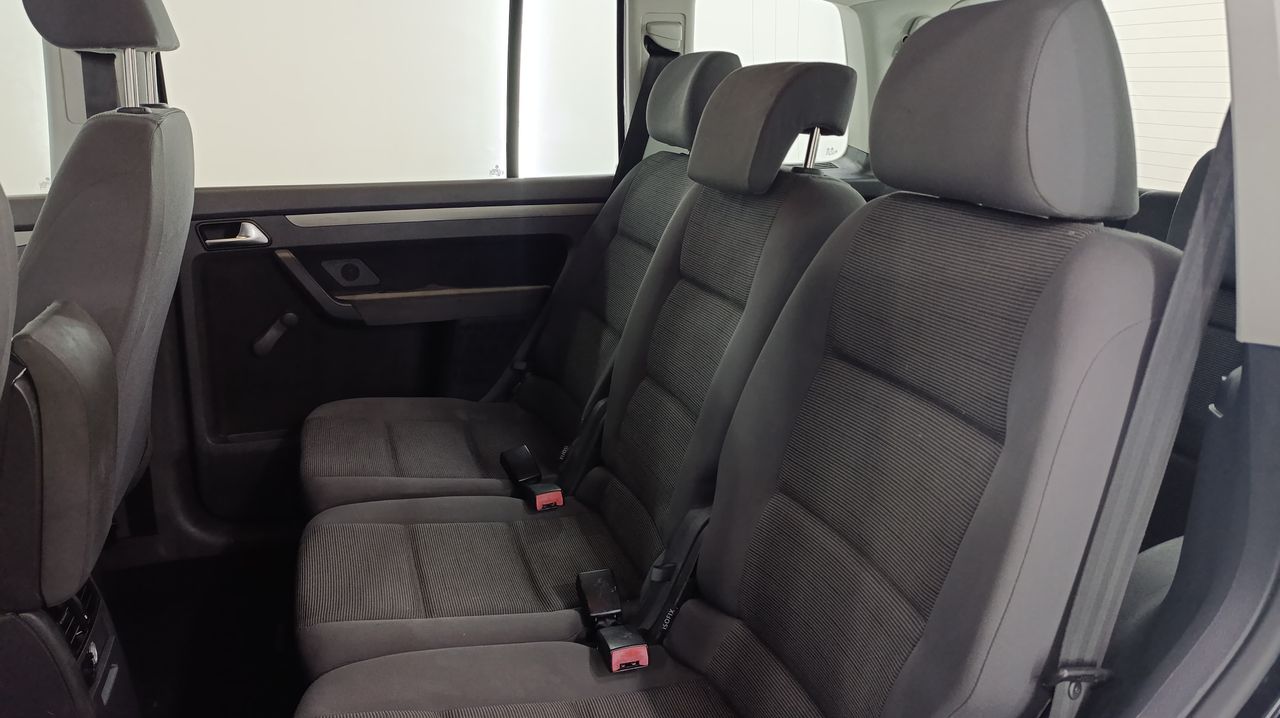 Volkswagen Touran 1.9 TDI 105cv DPF Bluemotion Advance Único propietario 7 Plazas - 208.000Km - Foto 2 