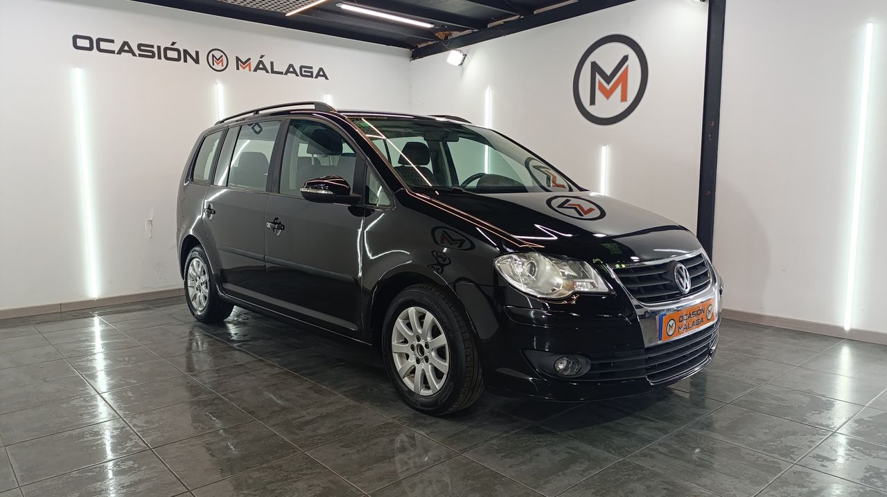 Volkswagen Touran 1.9 TDI 105cv DPF Bluemotion Advance Único propietario 7 Plazas - 208.000Km - Foto 2 