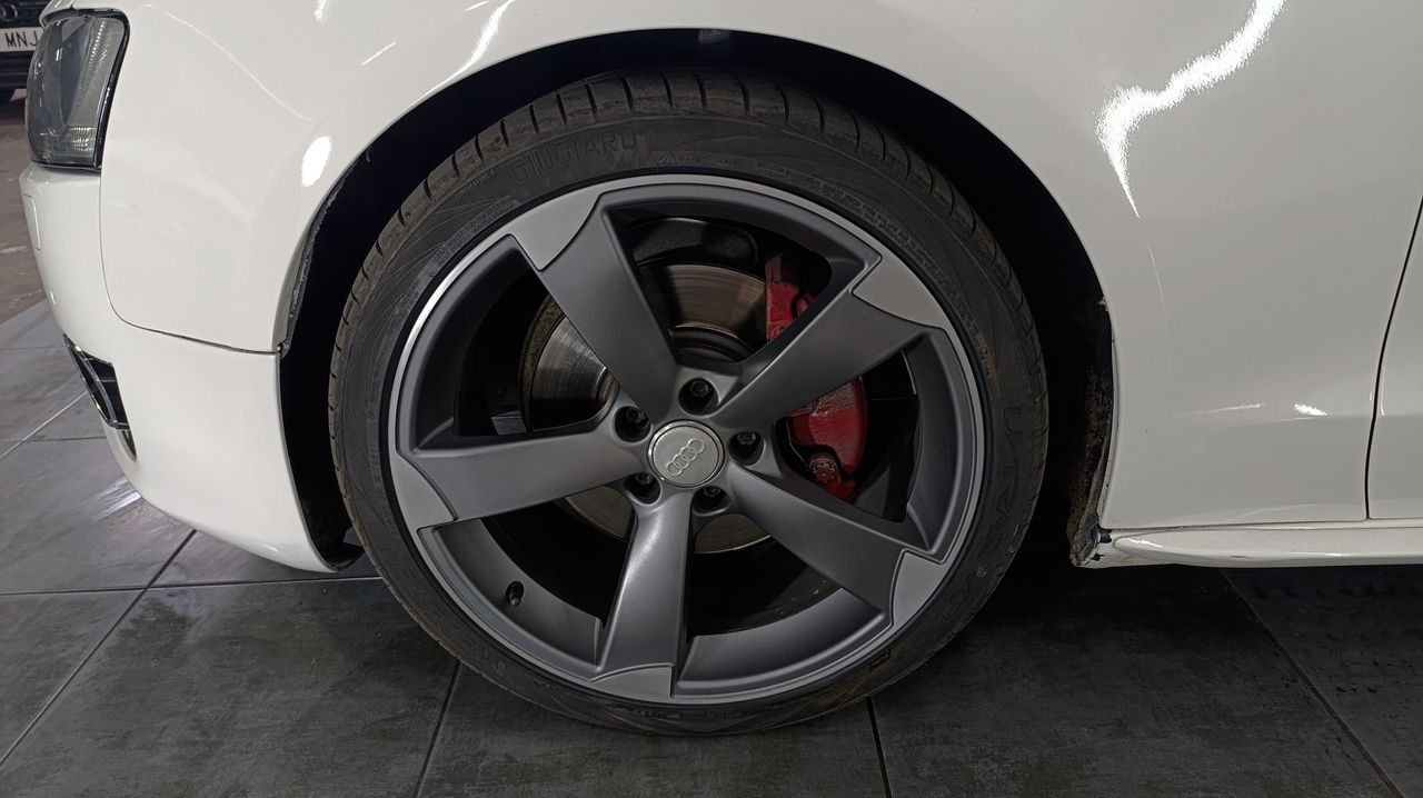 Audi A5 2.7 TDI 190cv DPF multitronic S-line Nacional  - 256.000Km - Foto 2 