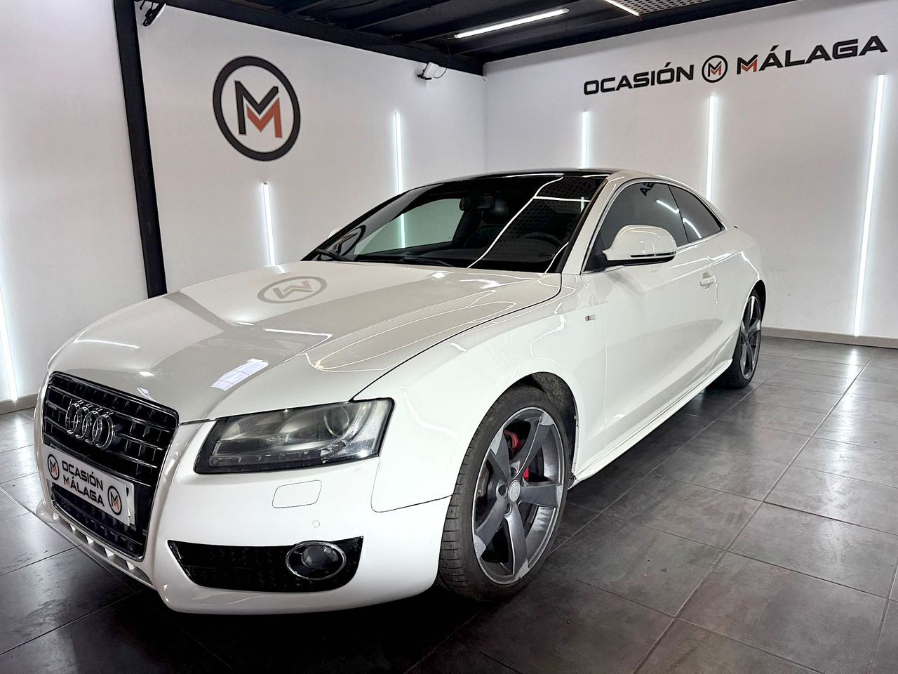 Audi A5 2.7 TDI 190cv DPF multitronic S-line Nacional  - 256.000Km - Foto 2 