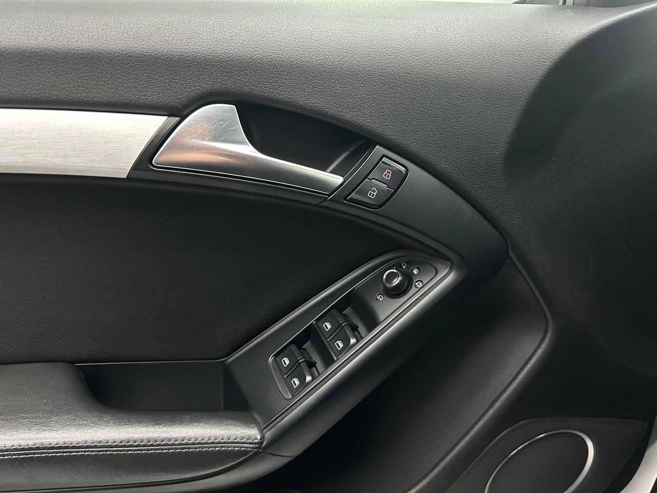 Audi A5 Cabrio 2.0 TFSI 211cv LIbro Mantenimiento - 180.000Km - Foto 2 