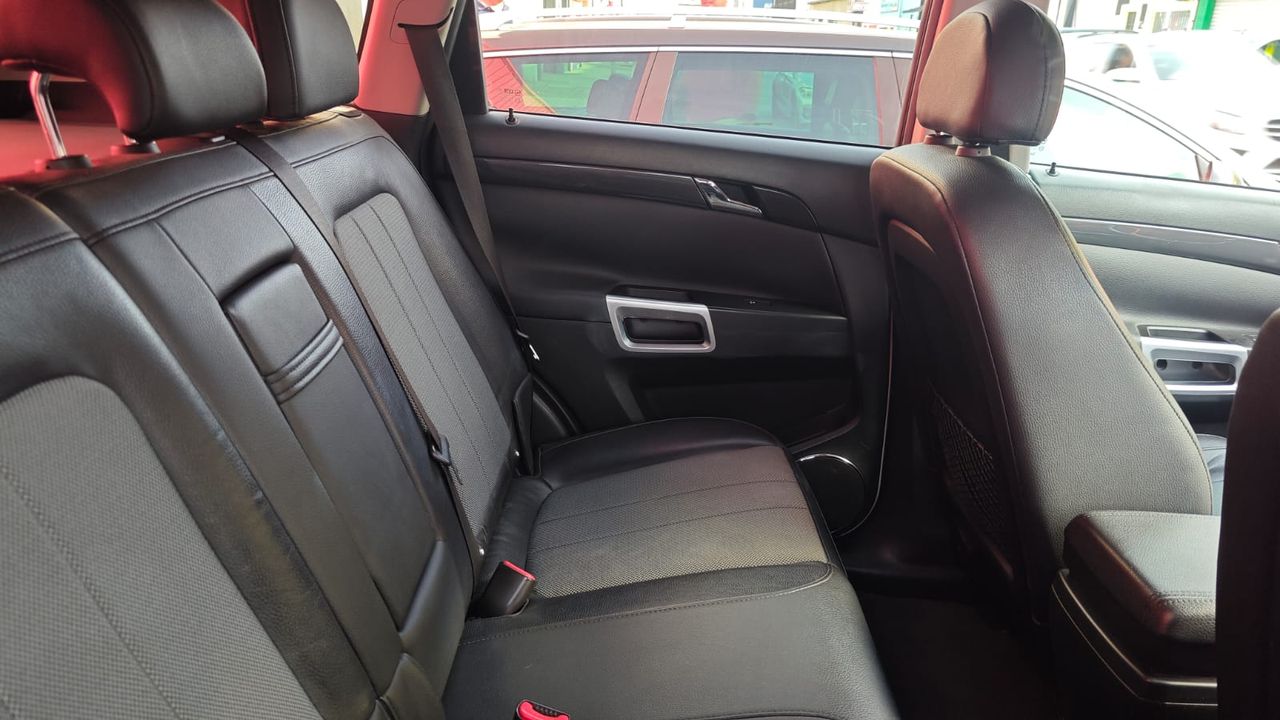 Opel Antara 2.0 CDTI 16V Cosmo Plus 4x2 - 135.000Km - Foto 2 