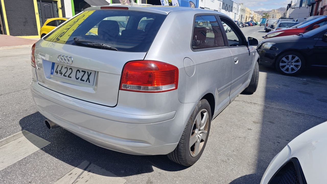 Audi A3 1.6 FSI Attraction 214.000Km Escape homologado - Foto 2 