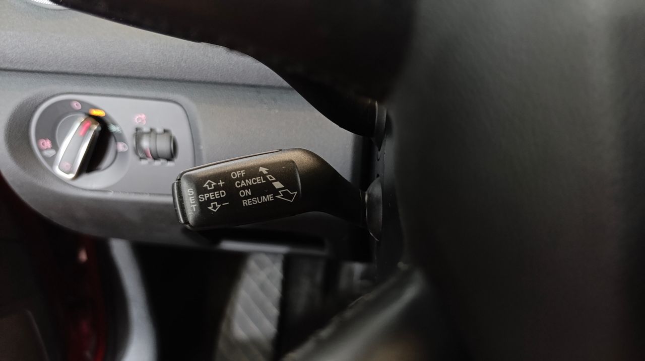 Audi A3 Sportback 1.6 TDI 105cv Attraction Nacional 192.000Km  - Foto 2 