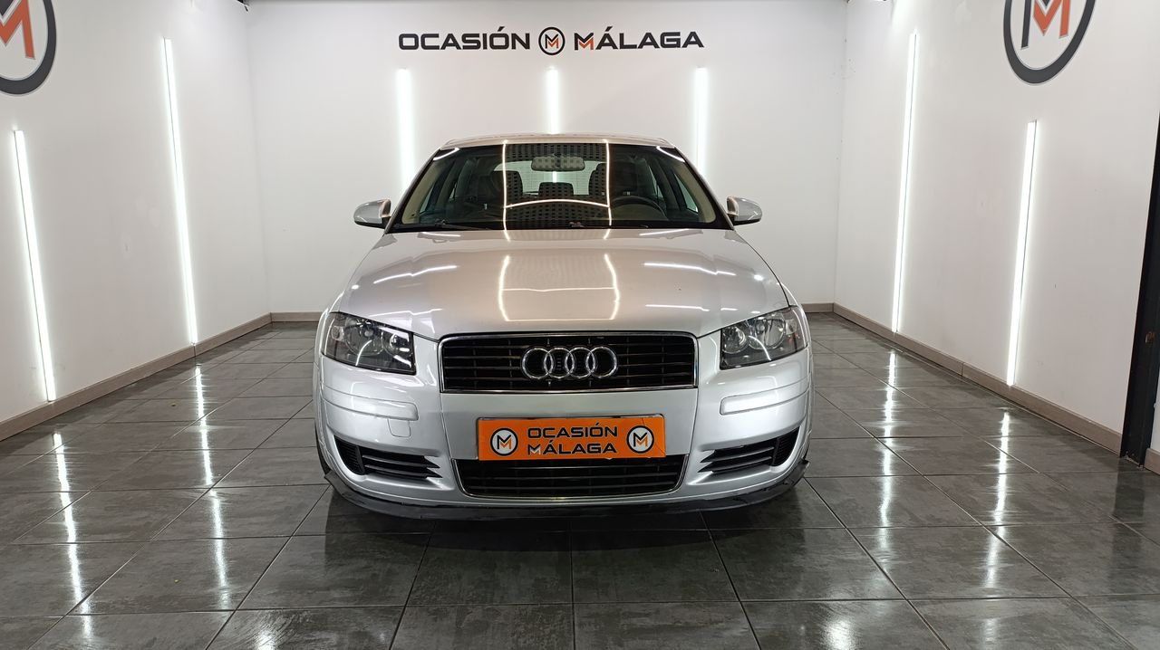 Audi A3 1.6 FSI Attraction 214.000Km Escape homologado - Foto 2 