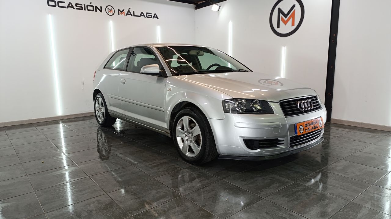 Audi A3 1.6 FSI Attraction 214.000Km Escape homologado - Foto 2 