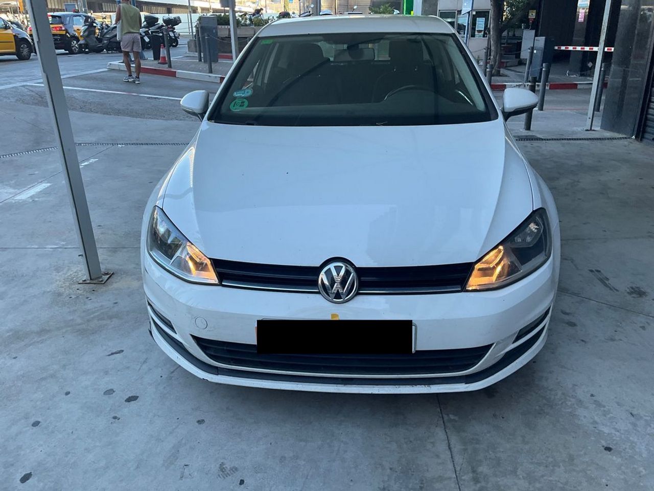 Volkswagen Golf Edition 1.2 TSI 105cv BMT Nacional +LIBRO - 199.000Km - Foto 2 
