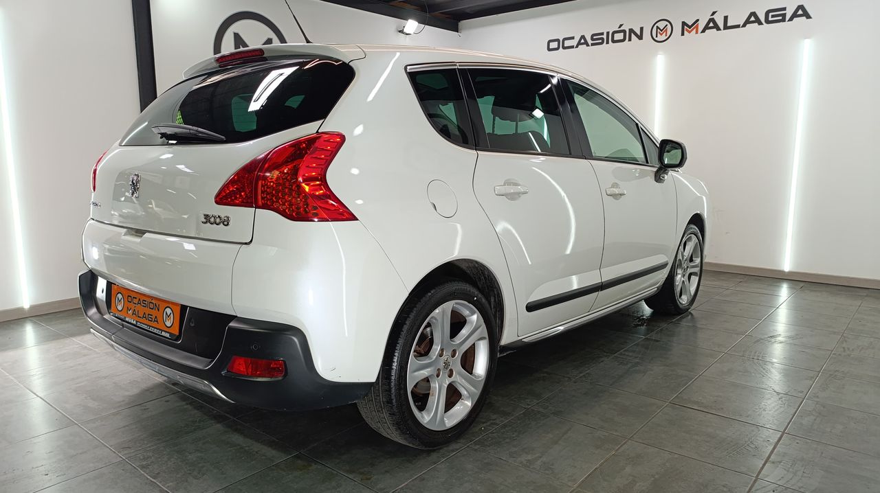 Peugeot 3008 Premium 2.0 HDI 150 FAP Nacional  - 164.000km - Foto 2 